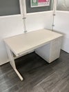 コクヨピクサシリーズ 1200片袖デスク 商品画像1