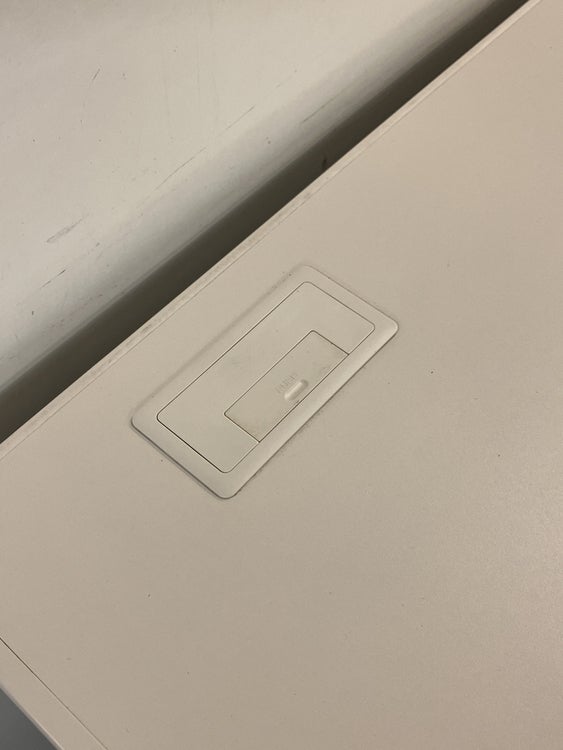 コクヨピクサシリーズ 1200片袖デスク 商品画像4