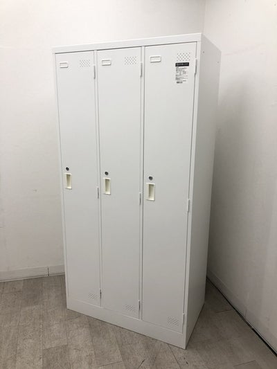 コクヨLKシリーズ　（コクヨ） 3人用ロッカー 商品画像1