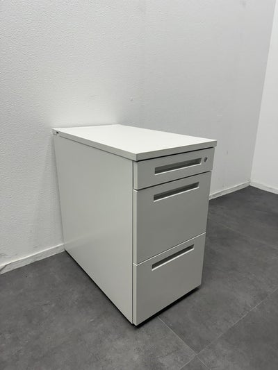 イトーキCZRシリーズ 脇机 商品画像1