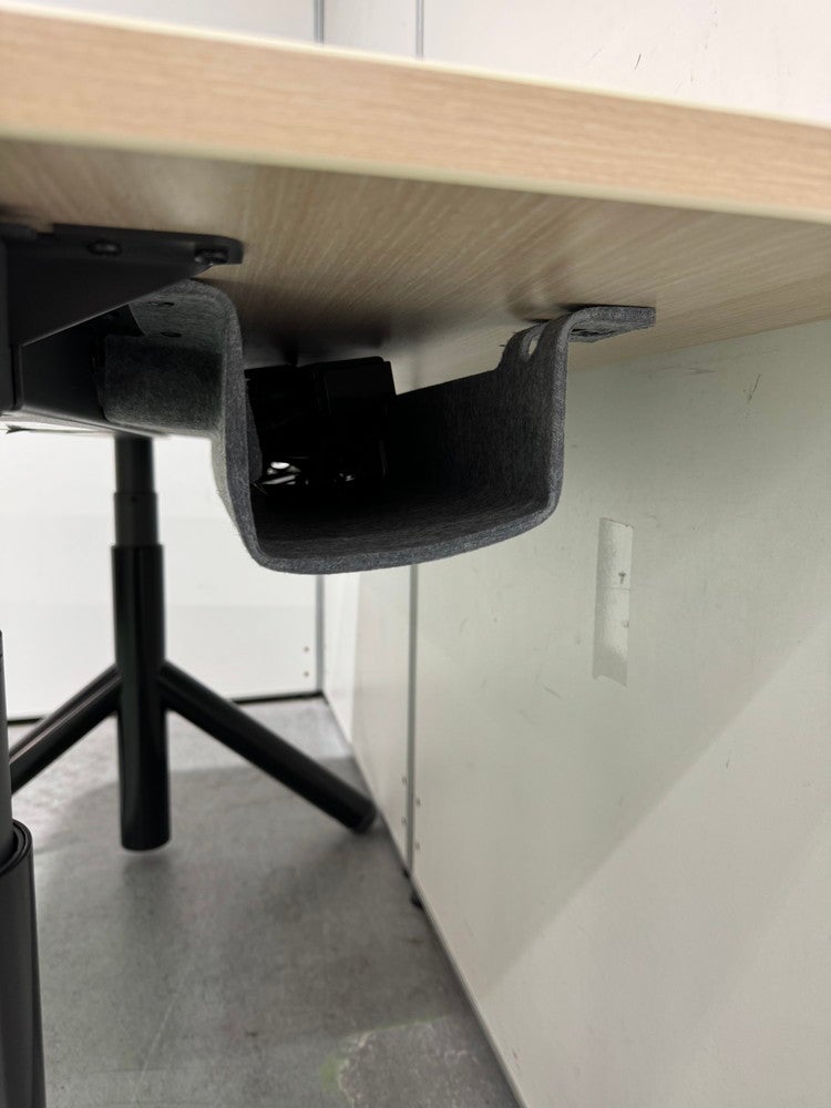 スチールケースFlexシリーズ 電動昇降デスク 商品画像7