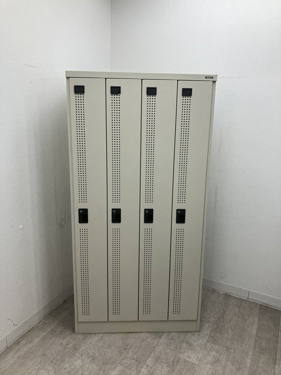 イトーキ4人用ロッカー 商品画像2