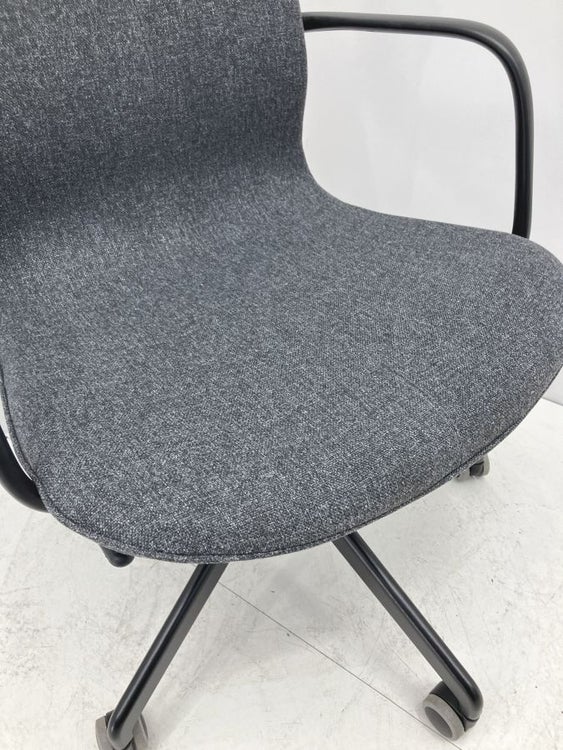 IKEAロングフィェル シリーズ ミーティングチェア4脚セット 商品画像9