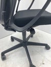オカムラESCUDO(エスクード)チェア 肘付エスクードチェア 商品画像9