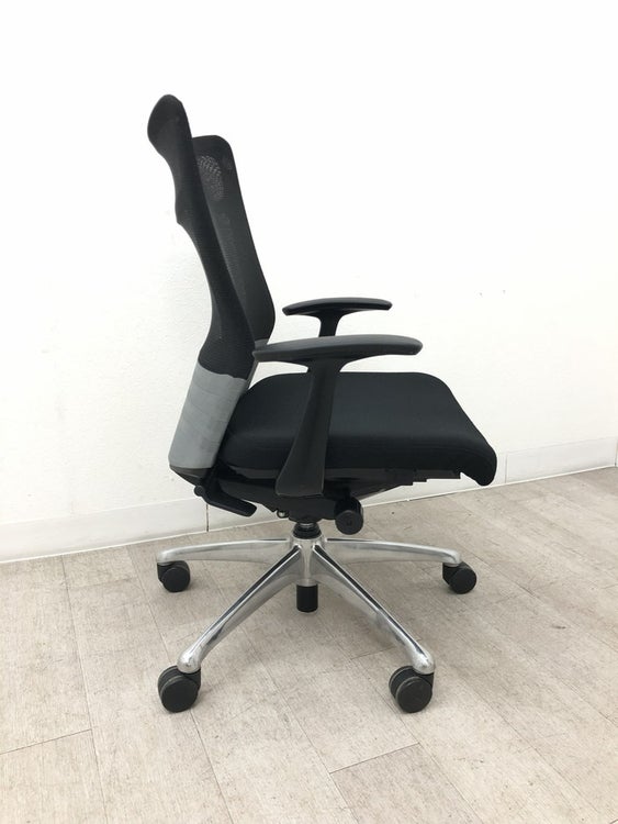 オカムラfeego(フィーゴ)チェア 固定肘付フィーゴメッシュチェア 商品画像5