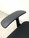 オカムラfeego(フィーゴ)チェア 固定肘付フィーゴメッシュチェア 商品画像8