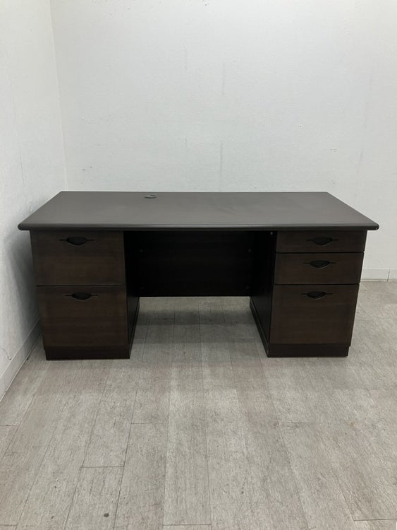 ソフィーダシリーズ 1600役員デスク 商品画像2