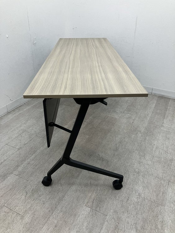 イトーキスレントシリーズ 1800平行スタックテーブル 商品画像6