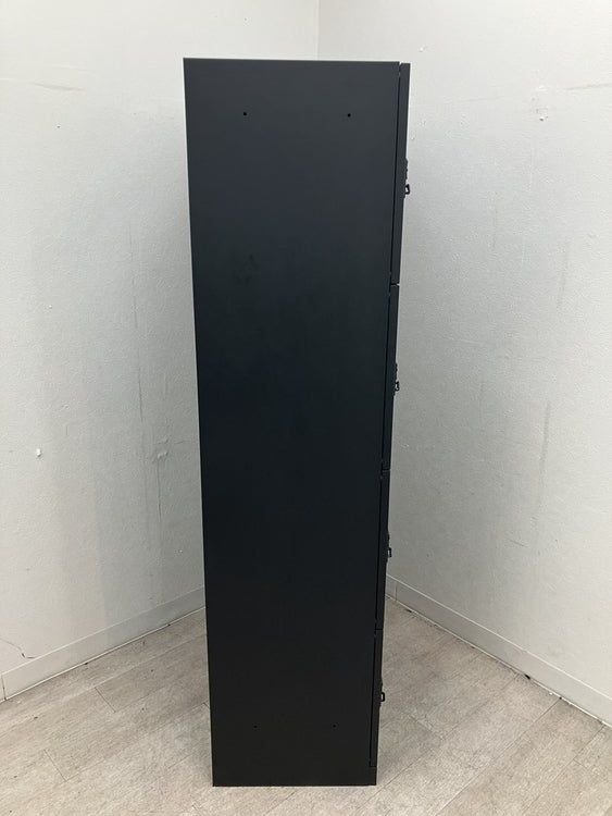 オカムラ8人用パーソナルロッカー 商品画像3