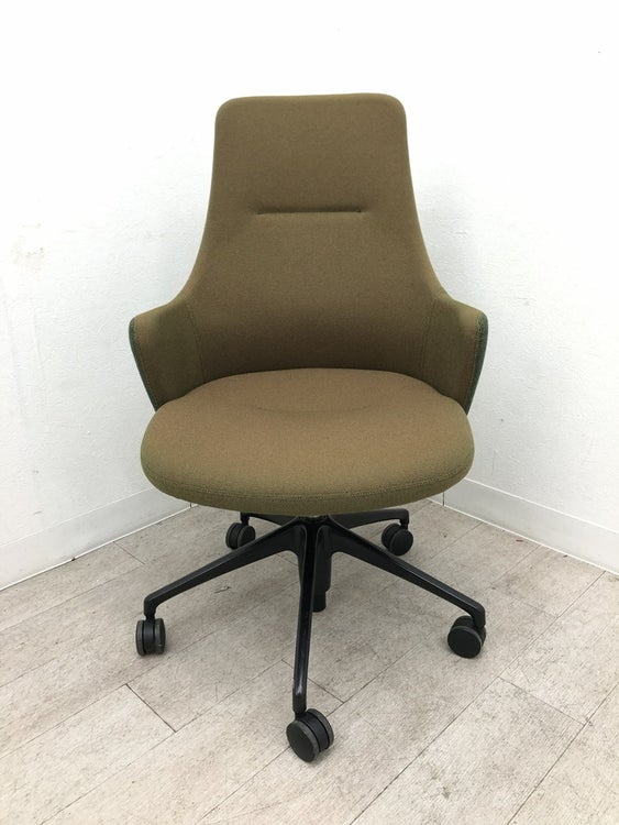 オカムラLives Work Chair(ライブス ワークチェア)シリーズ ミーティングチェア 商品画像2