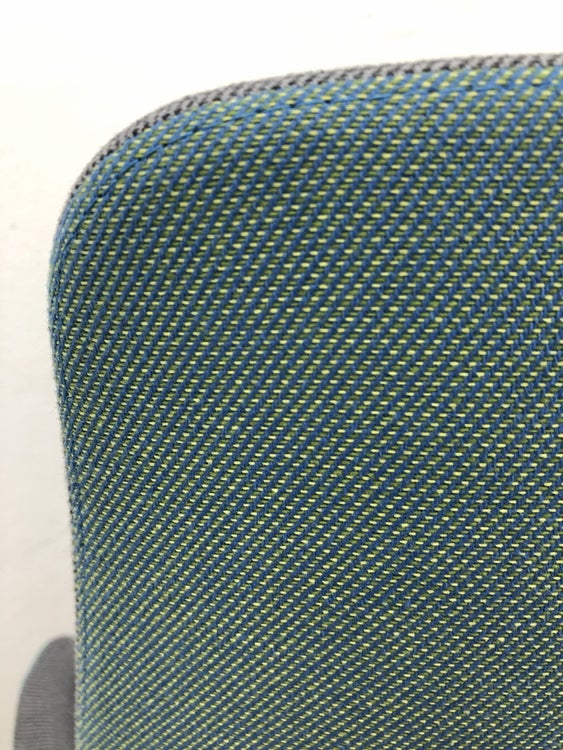 オカムラLives Work Chair(ライブス ワークチェア)シリーズ ミーティングチェア 商品画像7