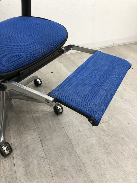 エルゴヒューマンエルゴヒューマンプロ 可動肘付エルゴヒューマンプロオットマンチェア 商品画像5