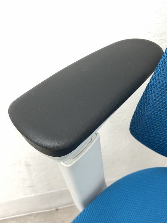 コクヨDuora(デュオラ)チェア 可動肘付デュオラチェア 商品画像8