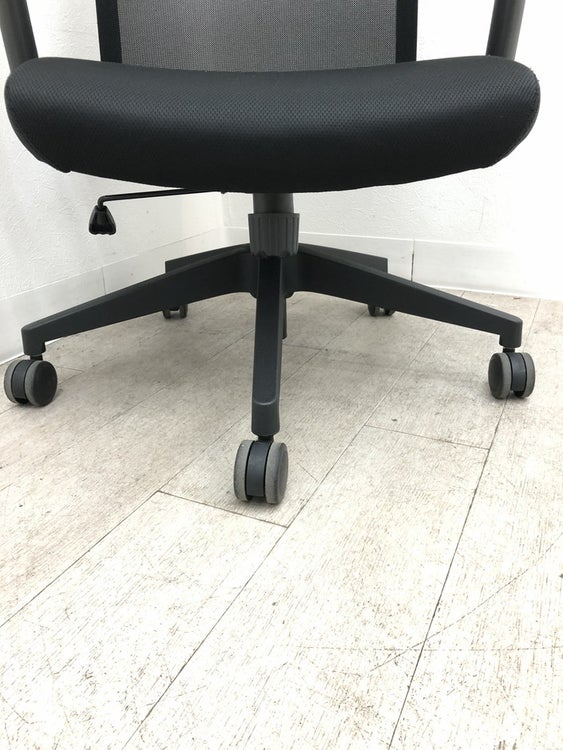井上金庫可動肘付STMチェア 商品画像13