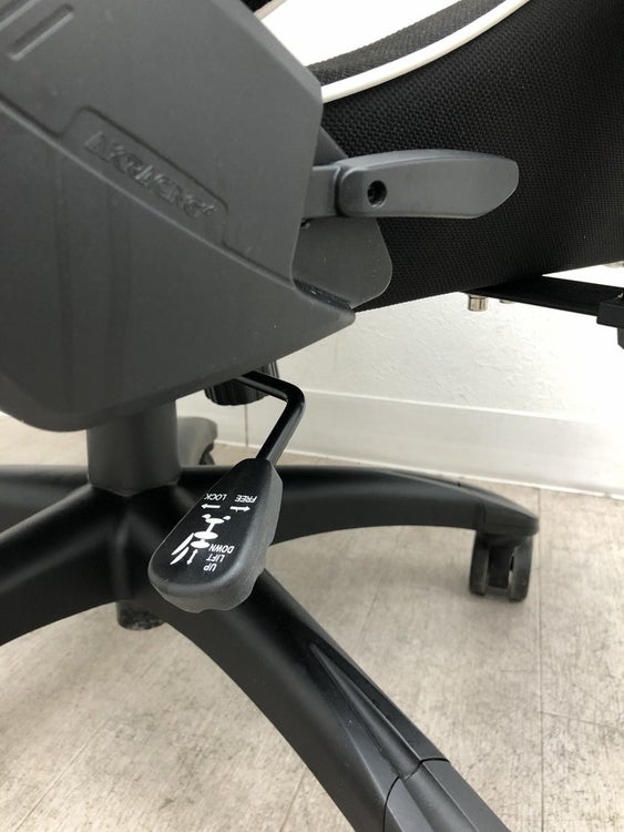 Wolf（ウルフ）シリーズ 可動肘付ゲーミングチェア 商品画像9