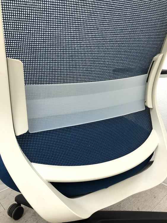 コクヨミトラチェア 固定肘付ミトラチェア 商品画像12