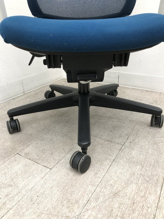 コクヨミトラチェア 固定肘付ミトラチェア 商品画像15