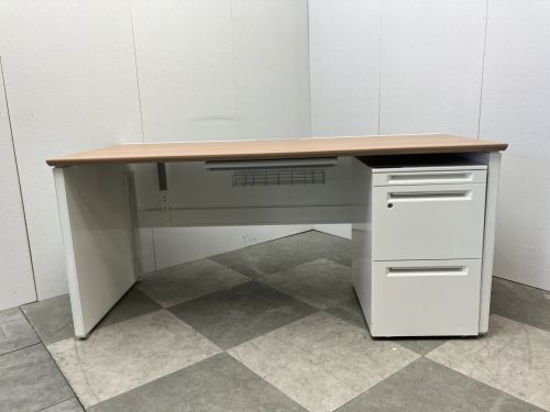 オカムラPro Unit(プロユニット)シリーズ 1600平デスク＋ワゴンセット 商品画像1