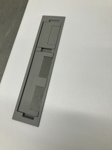 オカムラSwift(スイフト)シリーズ 電動昇降式1750L型デスク 商品画像4