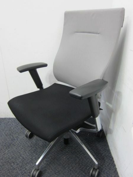 イトーキスピーナ（Spina）チェア 肘付きスピーナチェア 商品画像1