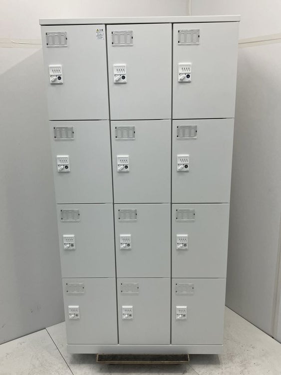 イトーキクローレシリーズ 12人用ロッカー 商品画像2
