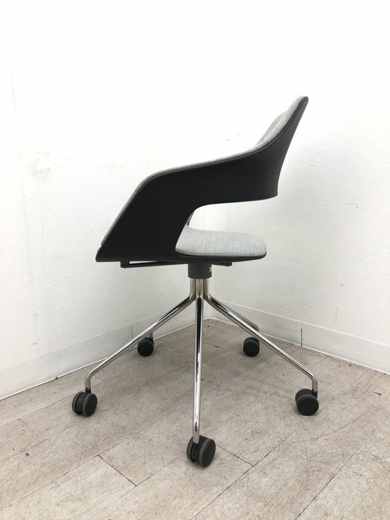 Wilkhahn（ウィルクハーン）222 range OCCO(222レンジオッコ)シリーズ ミーティングチェア 商品画像3