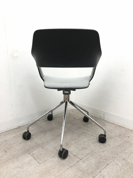 Wilkhahn（ウィルクハーン）222 range OCCO(222レンジオッコ)シリーズ ミーティングチェア 商品画像4