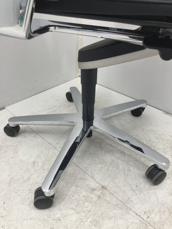 Wilkhahn（ウィルクハーン）ONチェア 可動肘付ONチェア 商品画像10