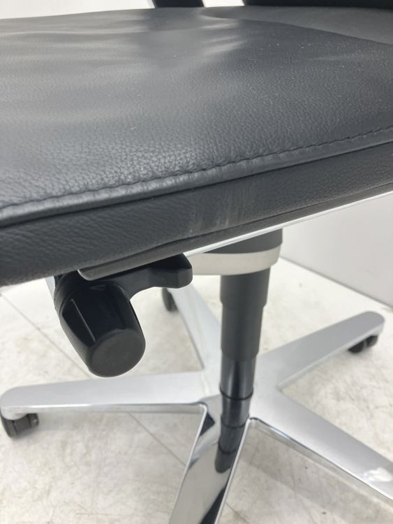 Wilkhahn（ウィルクハーン）ONチェア 可動肘付ONチェア 商品画像11