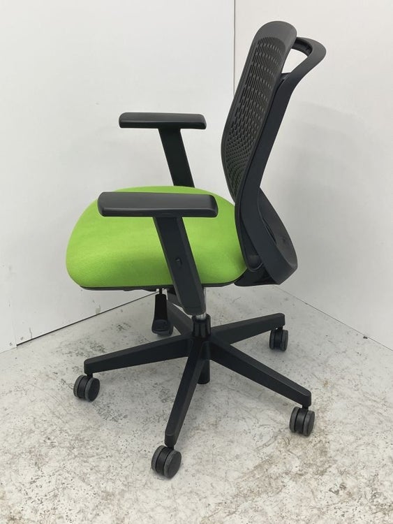 プラスTry/トライチェア 肘付トライチェア 商品画像3
