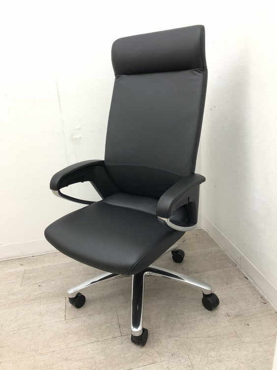 コクヨマネージメントチェア フィロソフィーシリーズ 固定肘付フィロソフィーチェア　 商品画像1
