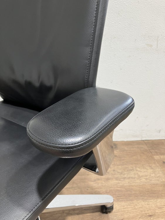 Wilkhahn（ウィルクハーン）ONシリーズ 可動肘付ONチェア 商品画像6