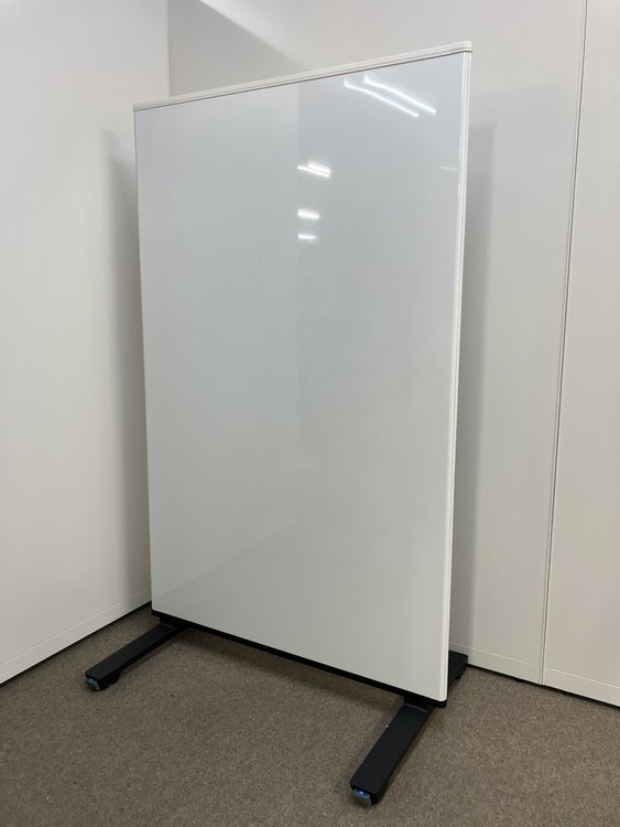 コクヨホワイトボードパーテーション 商品画像1