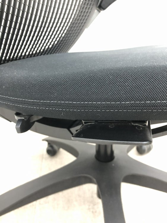 Knoll（ノル/ノール）Generation(ジェネレーション)チェア 可動肘付ジェネレーションチェア 商品画像16