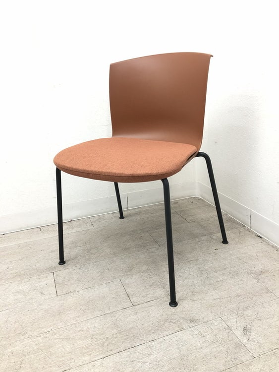 コクヨHemming(ヘミング)シリーズ ミーティングチェア 商品画像1