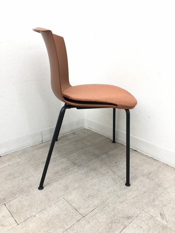 コクヨHemming(ヘミング)シリーズ ミーティングチェア 商品画像5