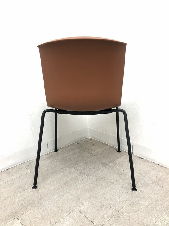コクヨHemming(ヘミング)シリーズ ミーティングチェア 商品画像4