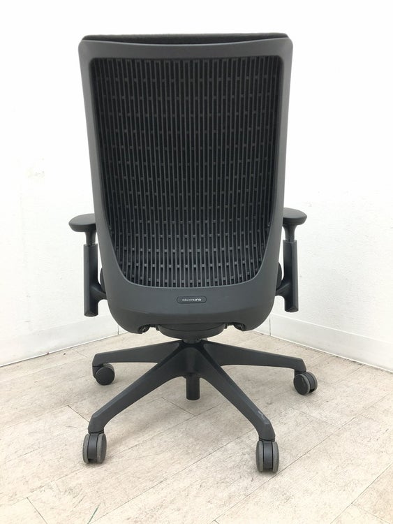 オカムラVisconte(ヴィスコンテ)チェア 可動肘付ヴィスコンテチェア 商品画像4