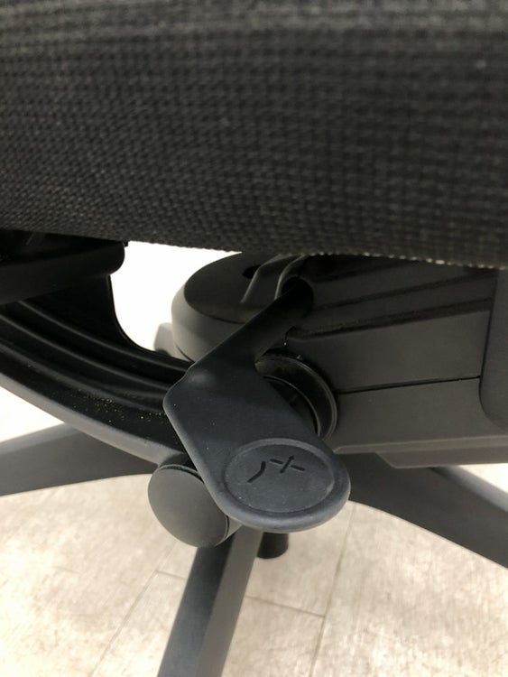 オカムラVisconte(ヴィスコンテ)チェア 可動肘付ヴィスコンテチェア 商品画像11