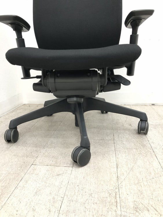オカムラVisconte(ヴィスコンテ)チェア 可動肘付ヴィスコンテチェア 商品画像12