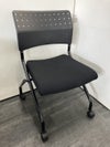 プレソナシリーズ ネスティングチェア4脚セット 商品画像2