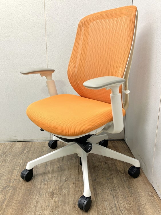 オカムラ 可動肘シルフィーチェア C685XW FMR8 | 無限堂ネットショップ