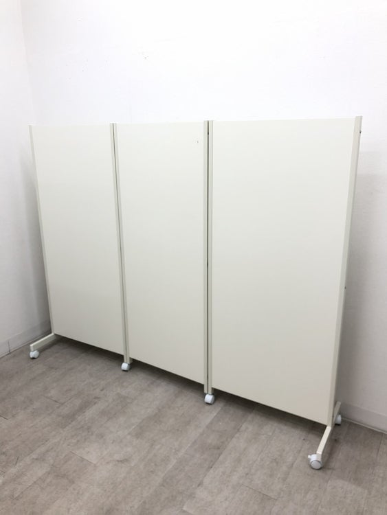 3連折畳パーテーション 商品画像1