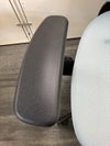 コクヨing(イング)チェア 固定肘付イングチェア 商品画像6