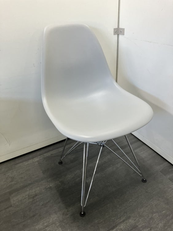Vitra（ヴィトラ）サイドシェルチェア 商品画像1