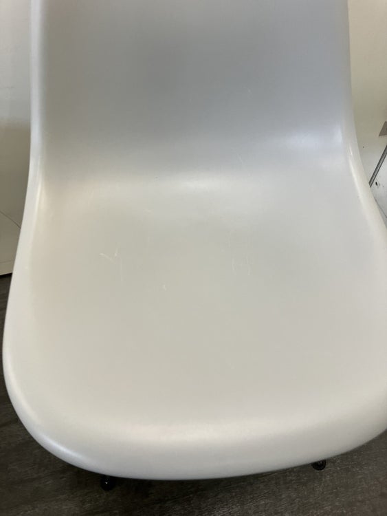 Vitra（ヴィトラ）サイドシェルチェア 商品画像5