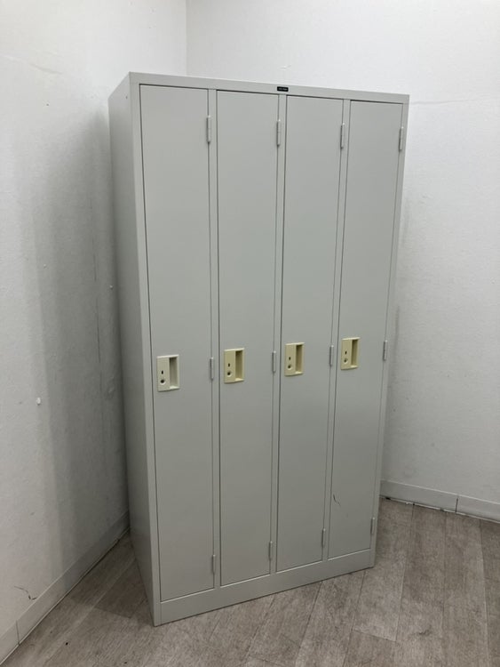 井上金庫NEWHOPE(ニューホープ)シリーズ 4人用ロッカー 商品画像1