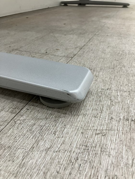 オカムラSwift(スイフト)シリーズ 1500電動昇降デスク 商品画像10