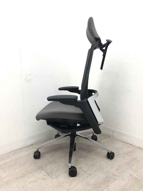 オカムラFINORA(フィノラ)シリーズ 可動肘付フィノラチェア 商品画像3