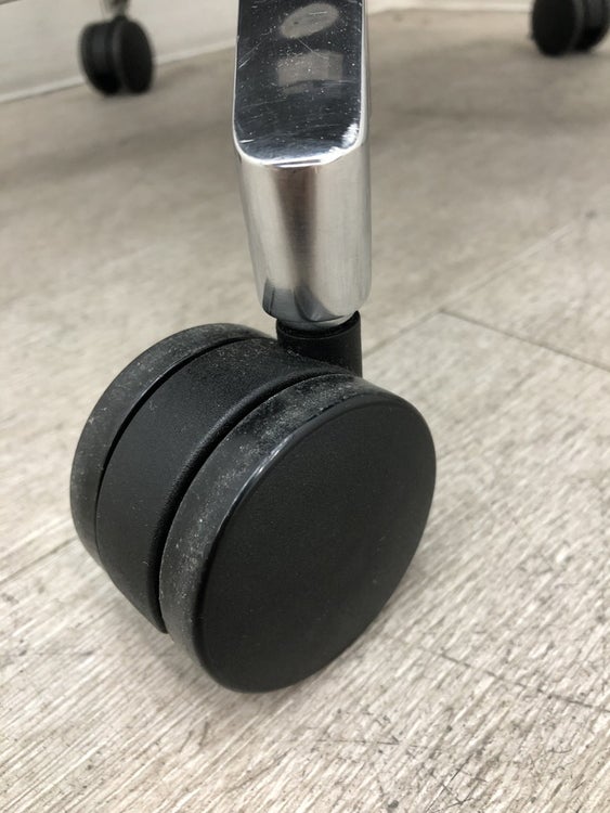 オカムラFINORA(フィノラ)シリーズ 可動肘付フィノラチェア 商品画像6